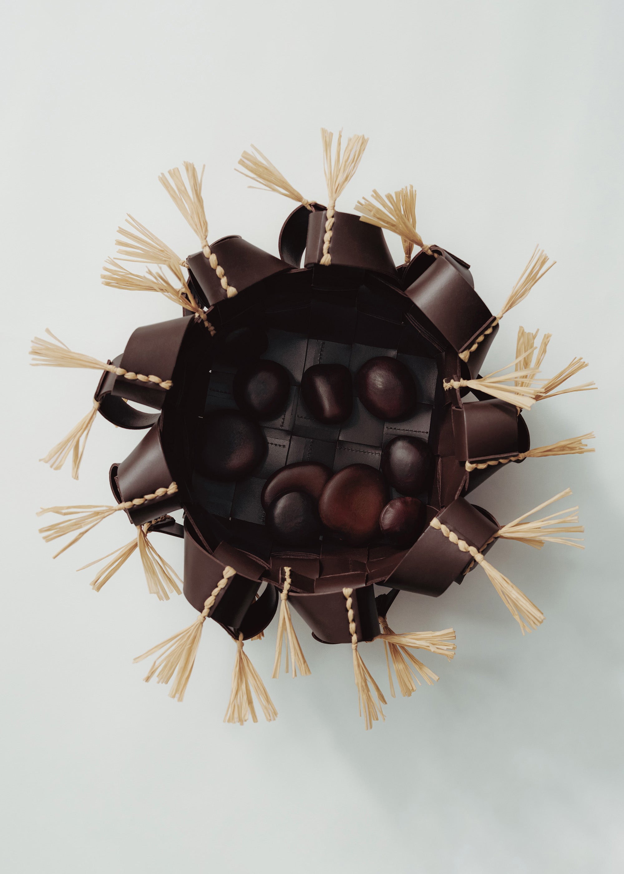 Yigr basket - Ebony