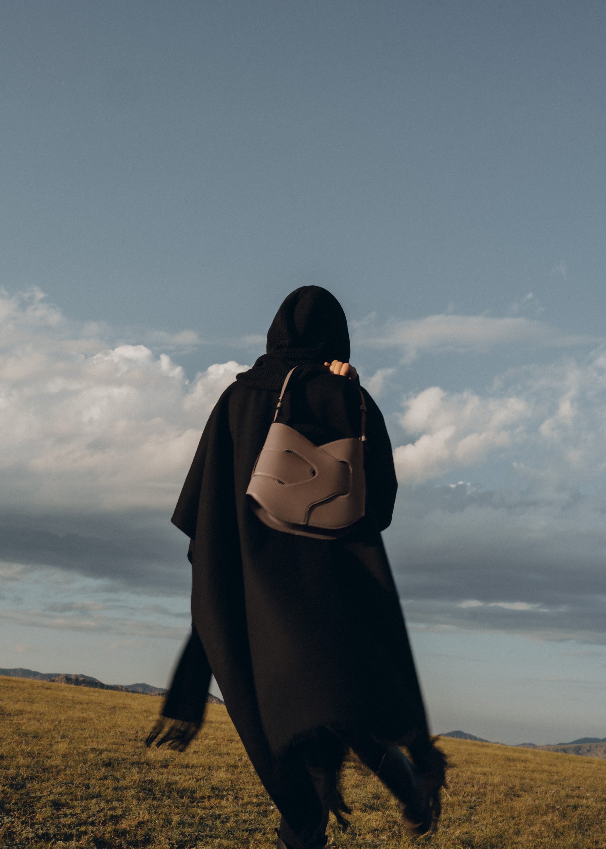 Évienne Hobo - Smooth Root