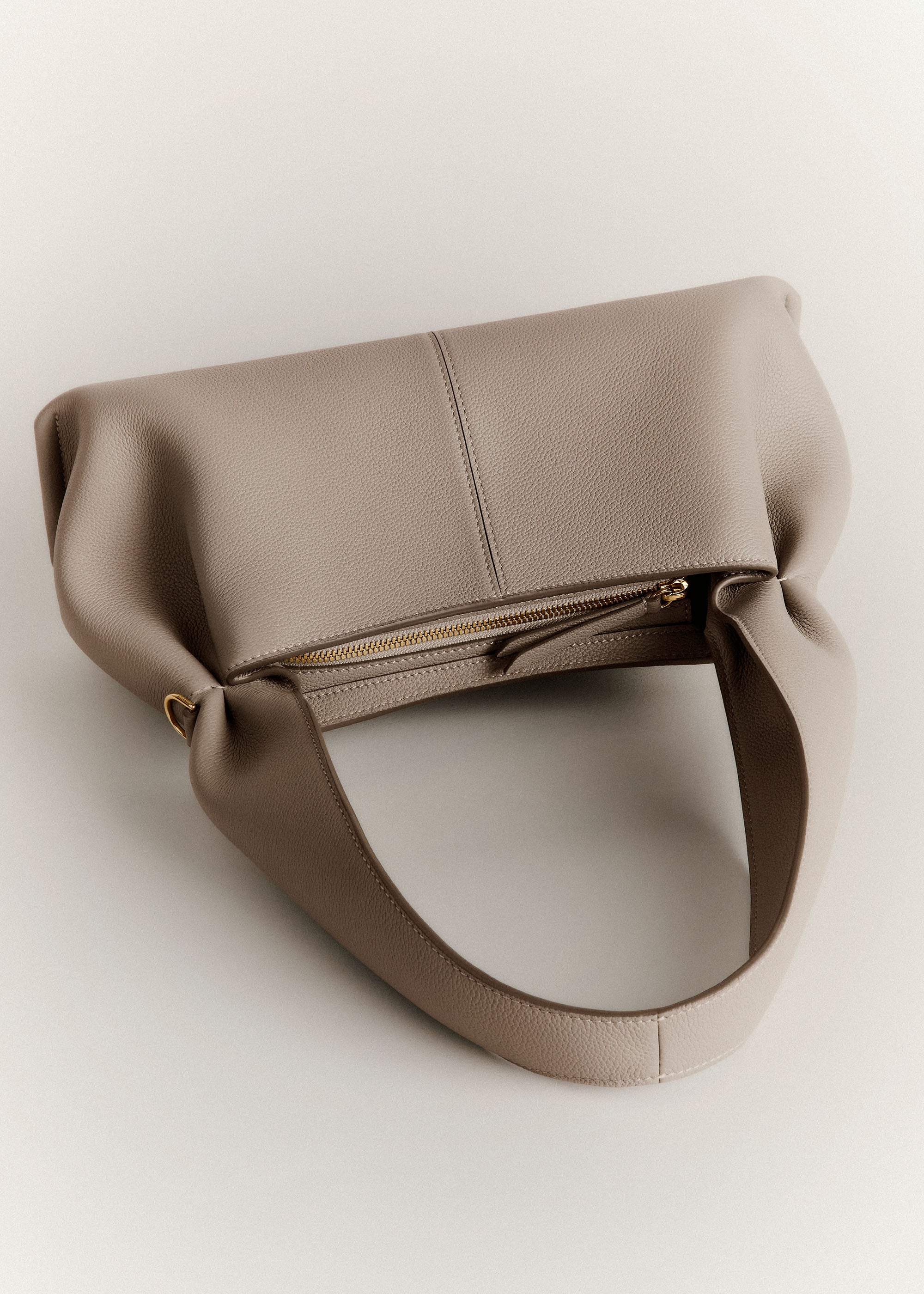 Maëlle East West - Textured Taupe