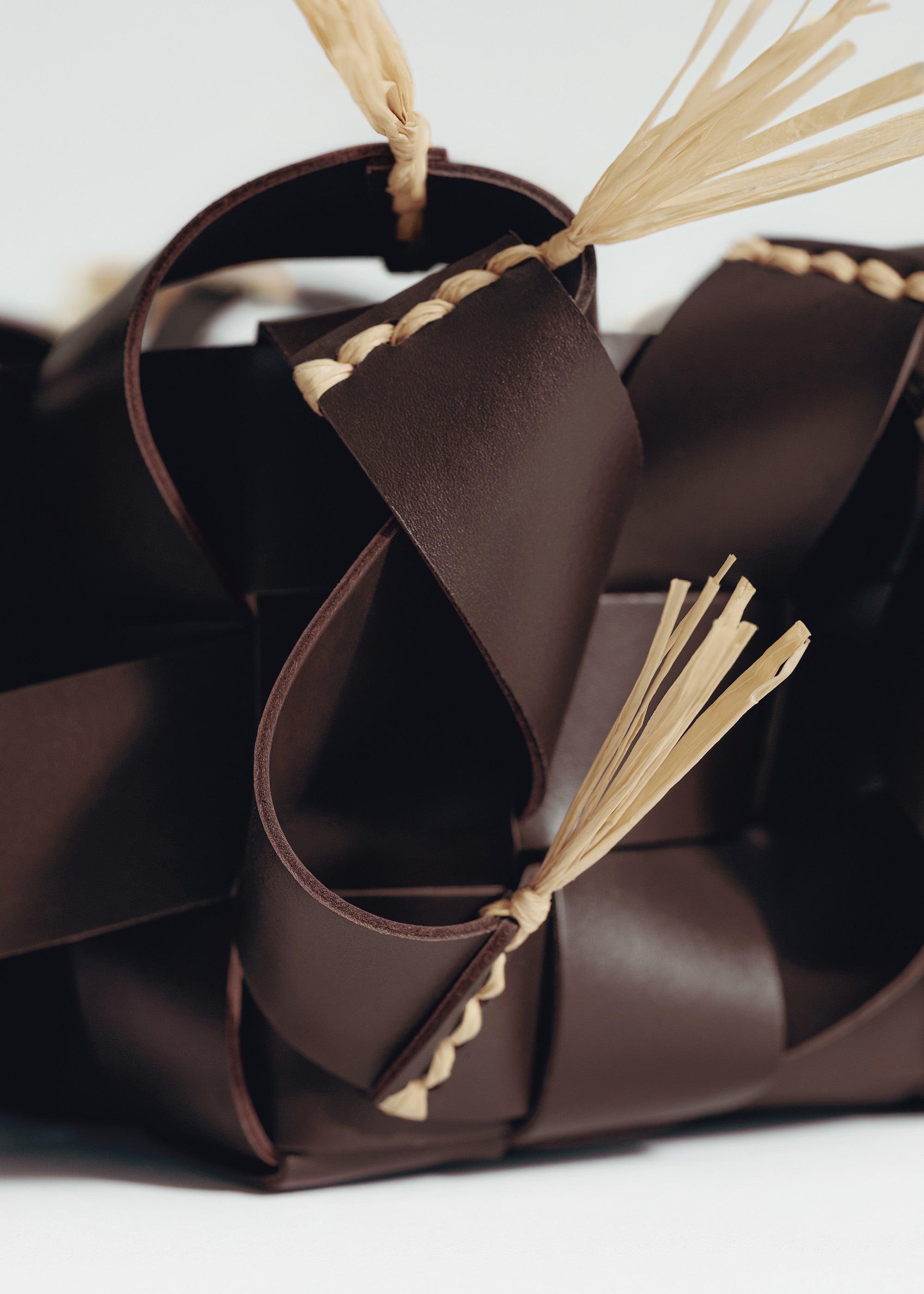 Yigr basket - Ebony