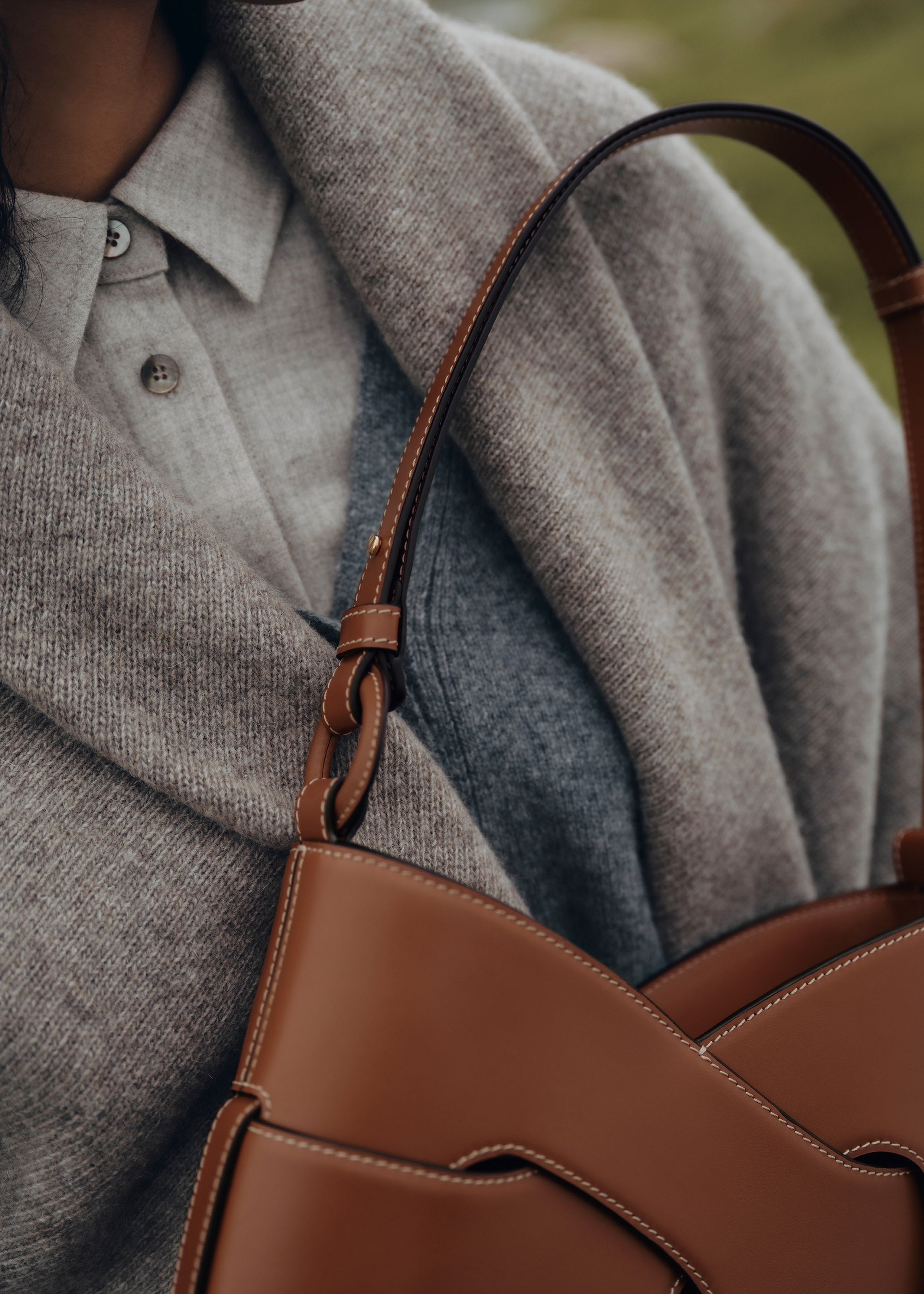 Évienne Hobo — Cognac Smooth