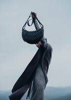 Vivienne - Black Onda