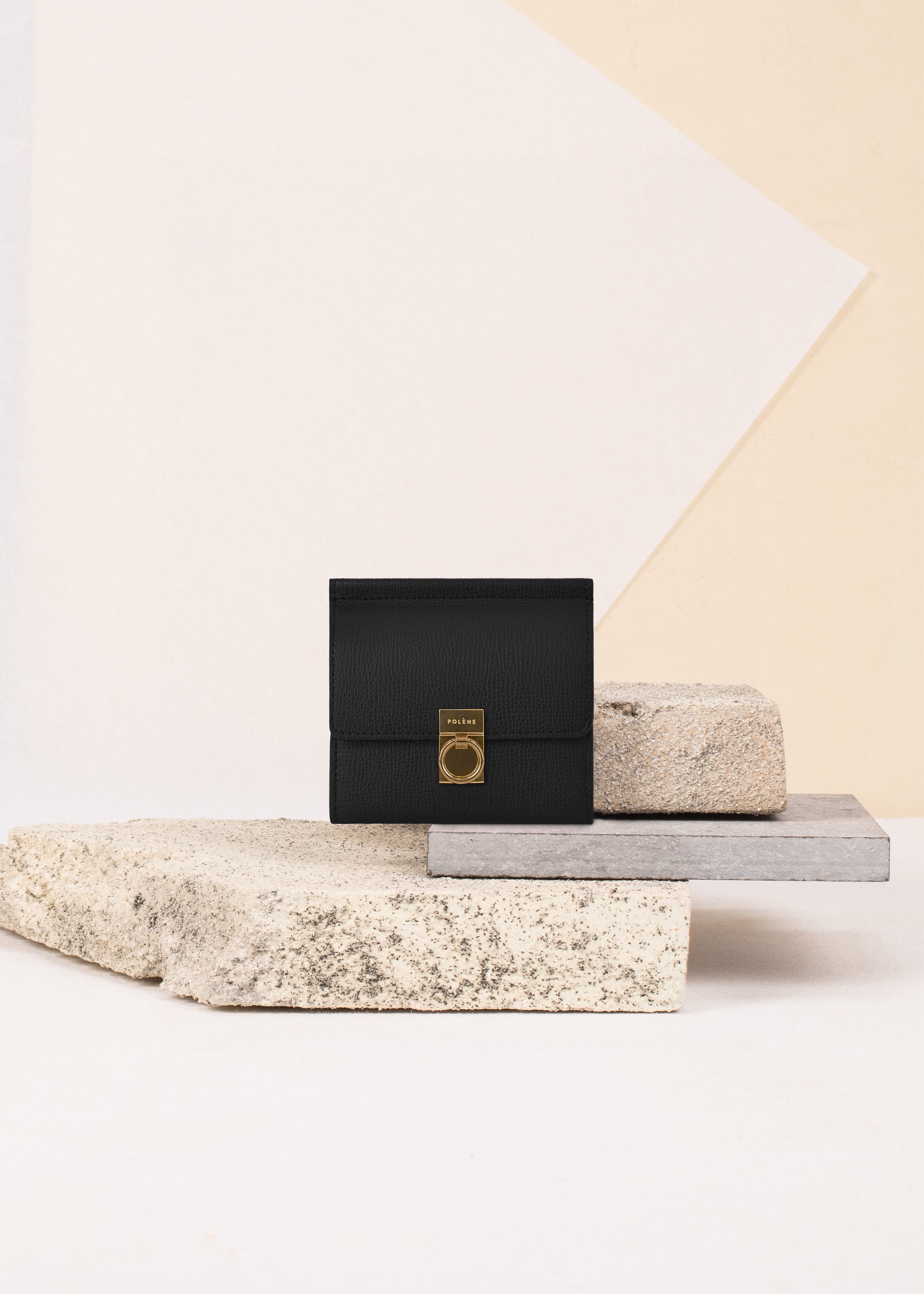 Maison Carry Wallet - Textured Black