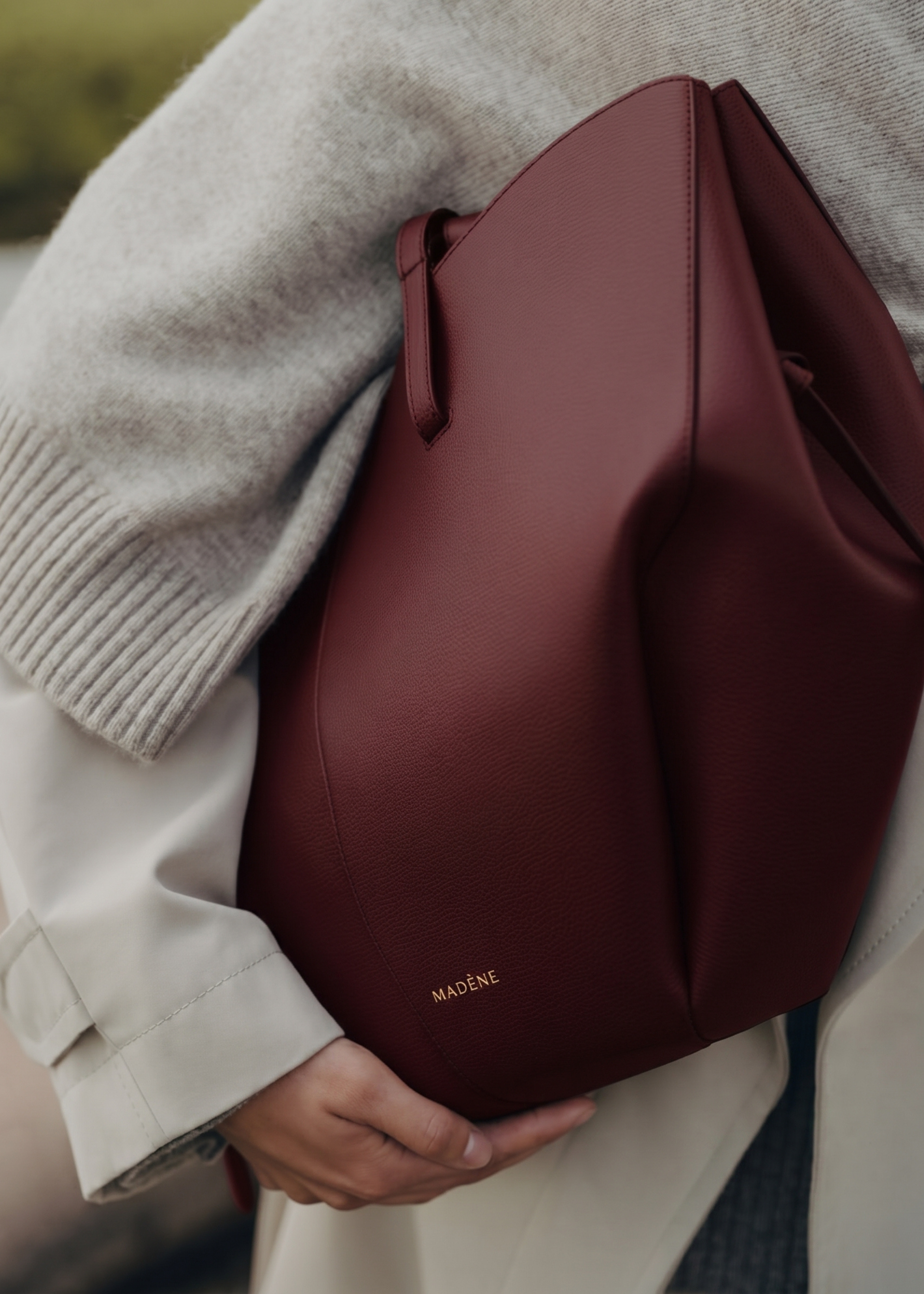 Aveline Grand - Textured Black Cherry