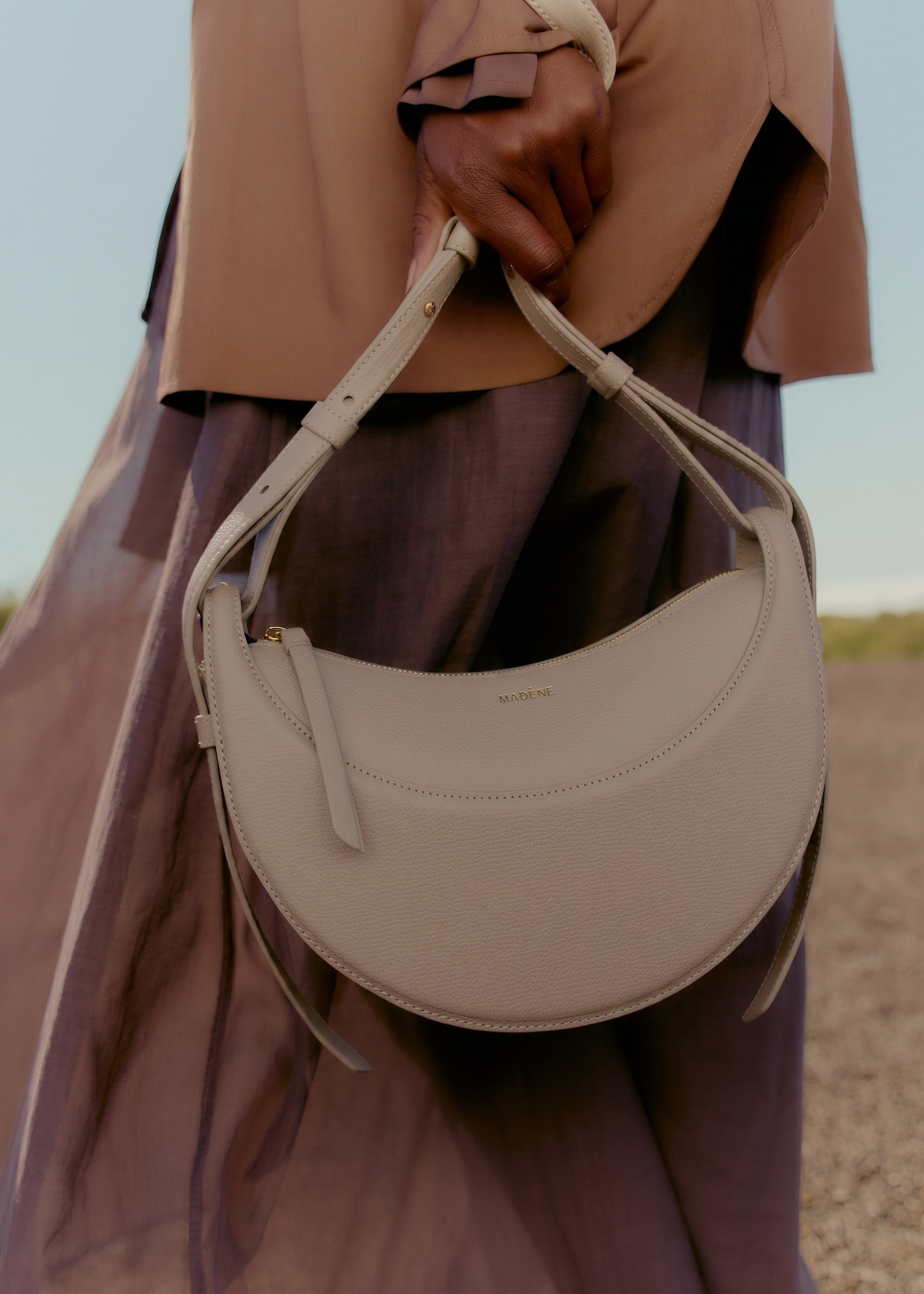 Vivienne - Textured Taupe