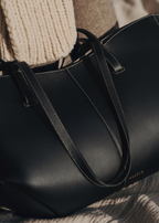 Aveline Grand - Black Grain