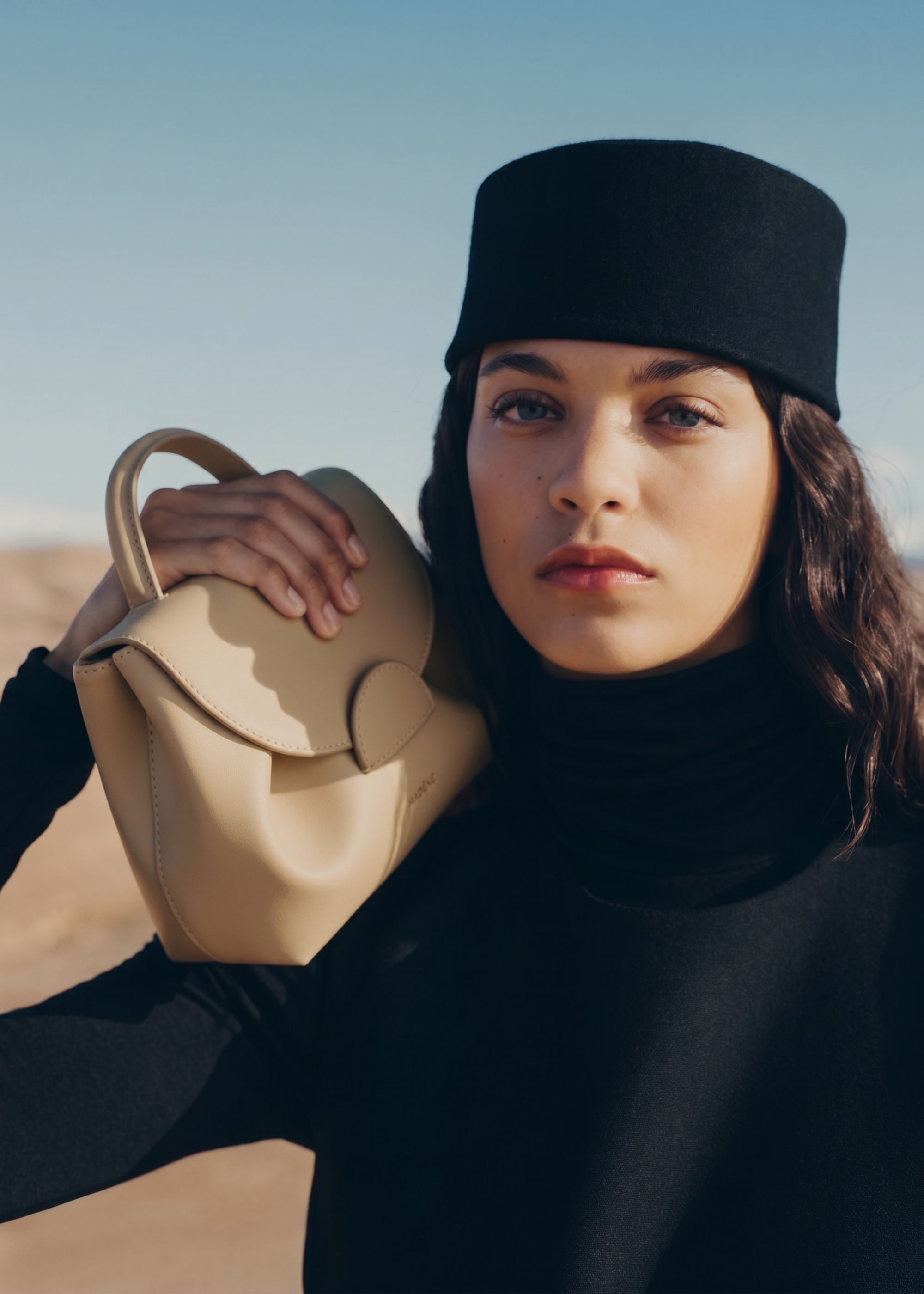 Camille Nano - Smooth Sand