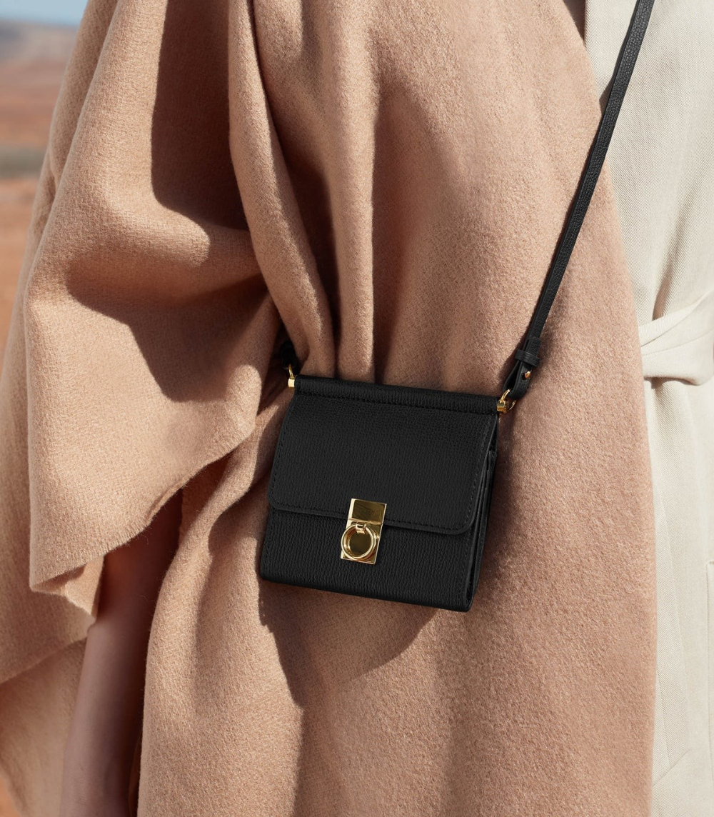 Maison Carry Crossbody Wallet - Textured Black