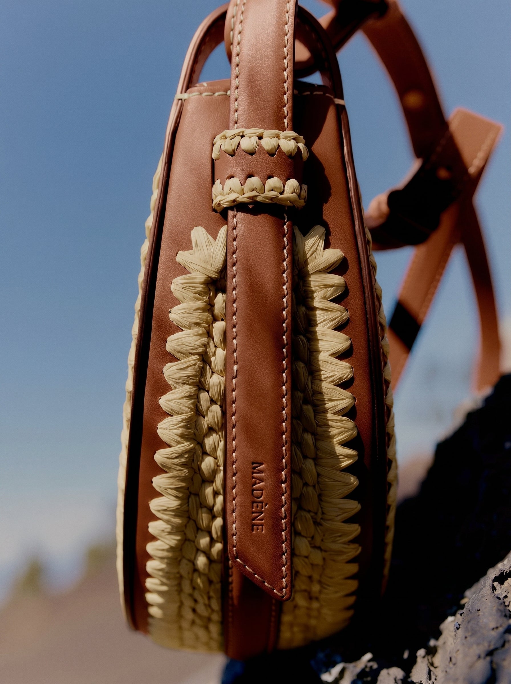 Vivienne - Raffia