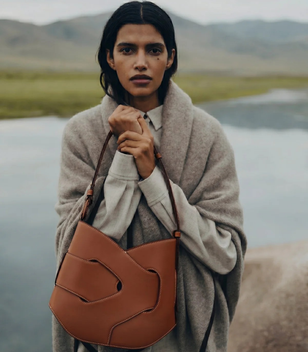 Évienne Hobo — Cognac Smooth
